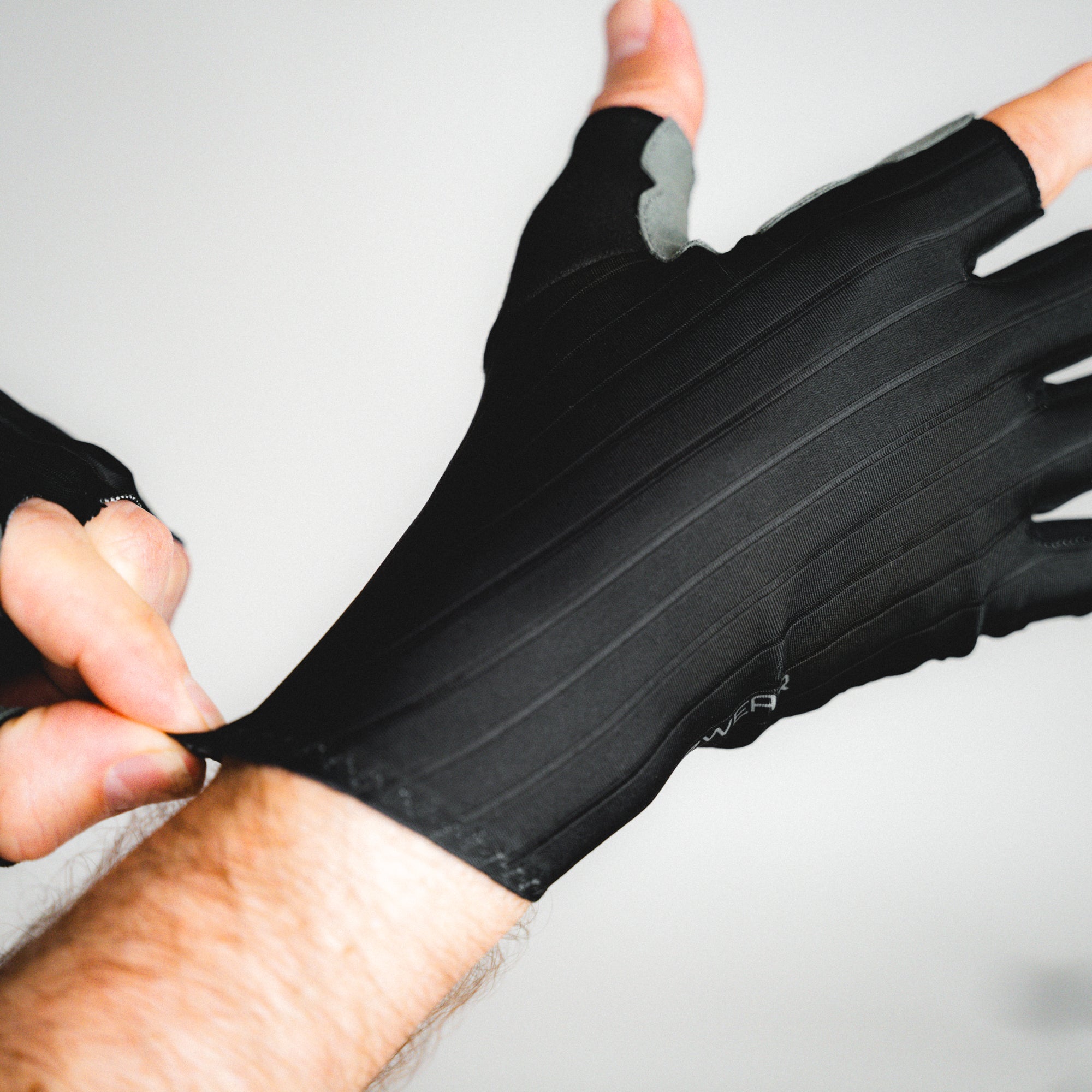 AERO RACE GLOVZ SHORT FINGER S (<19cm)